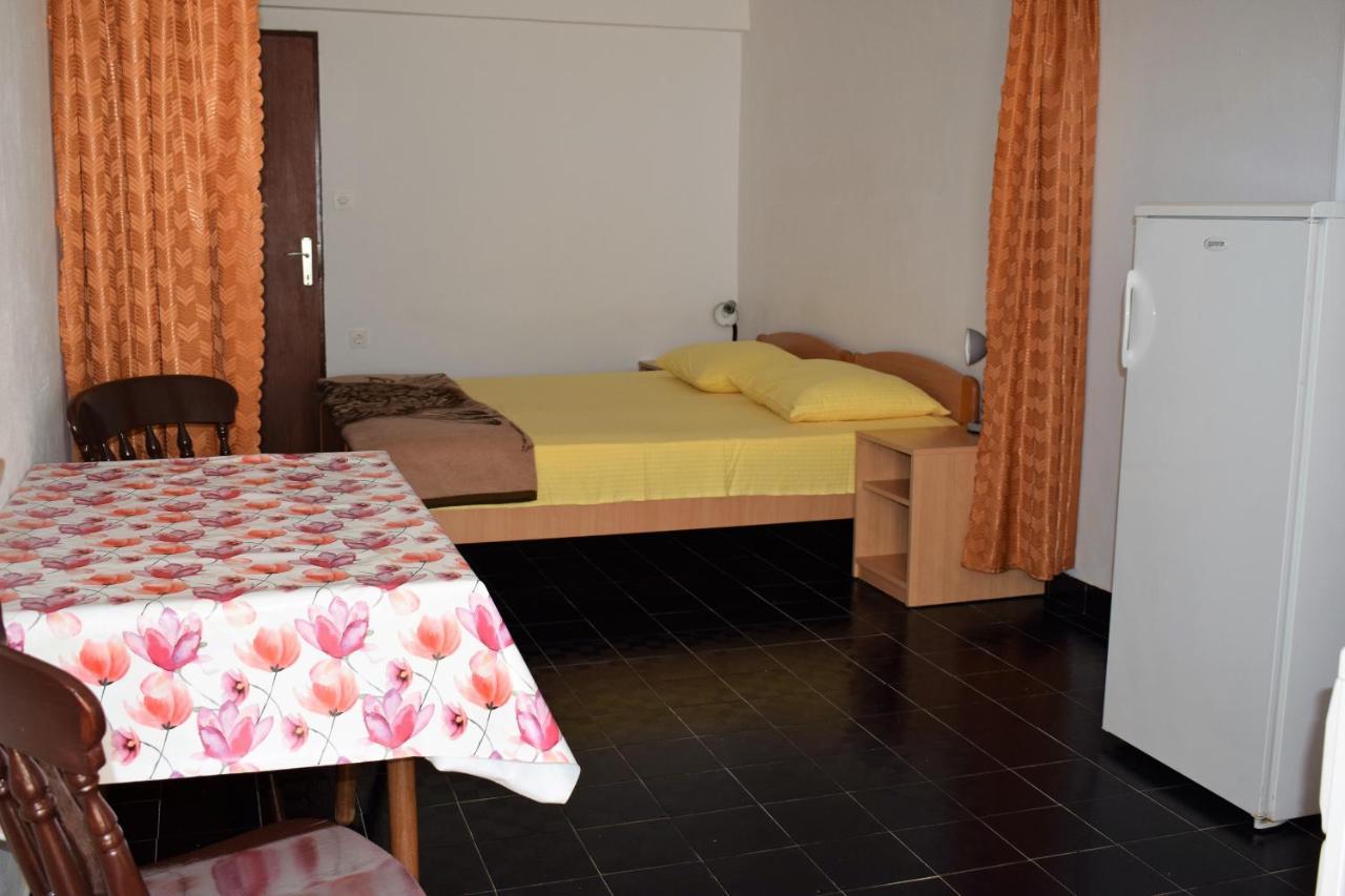 Apartments By The Sea Kabli, Peljesac - 10225 Brijesta Экстерьер фото