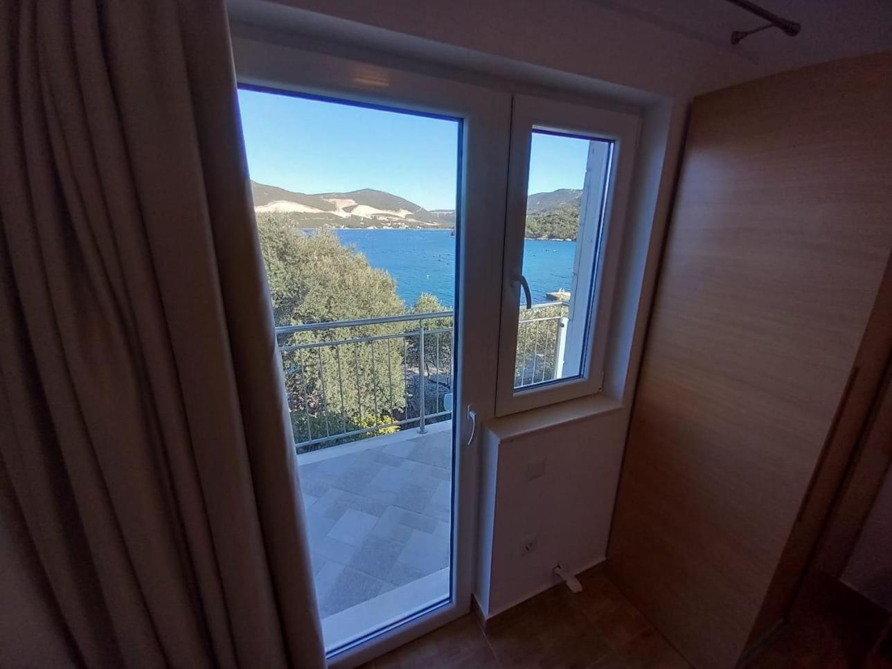 Apartments By The Sea Kabli, Peljesac - 10225 Brijesta Экстерьер фото